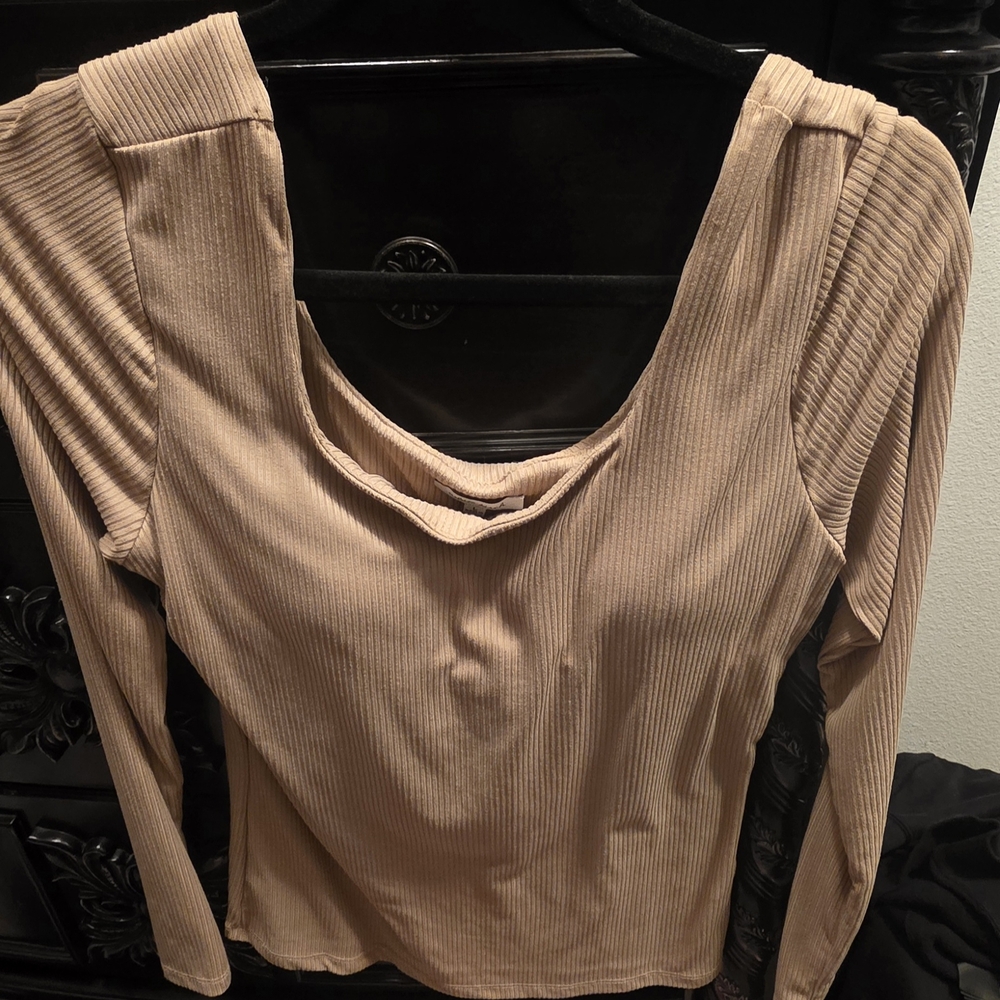 White Birch Ribbed Tan Blouse
